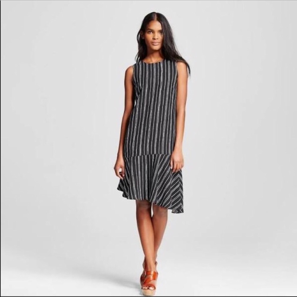 WhoWhatWhere Size XS Striped drop waist dress